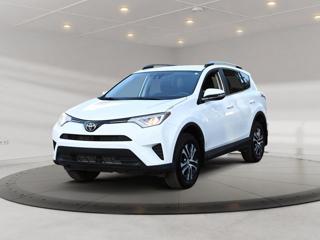 Toyota RAV4 LE + TRACTION AVANT + SIEGES CHAUFFANT 2017