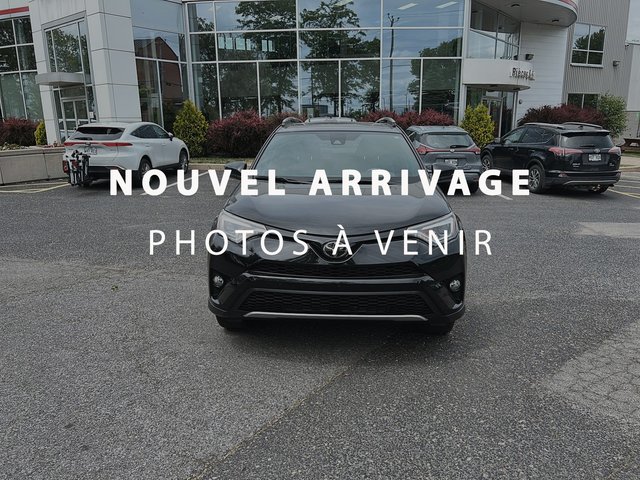 Toyota RAV4 SE + SIEGES EN CUIR + TRACTION INTEGRALE + 62135KM 2018