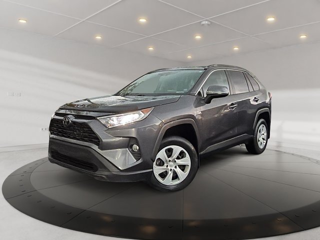 2020 Toyota RAV4 XLE AWD + TOIT OUVRANT + CAMERA RECUL + CARPLAY ++