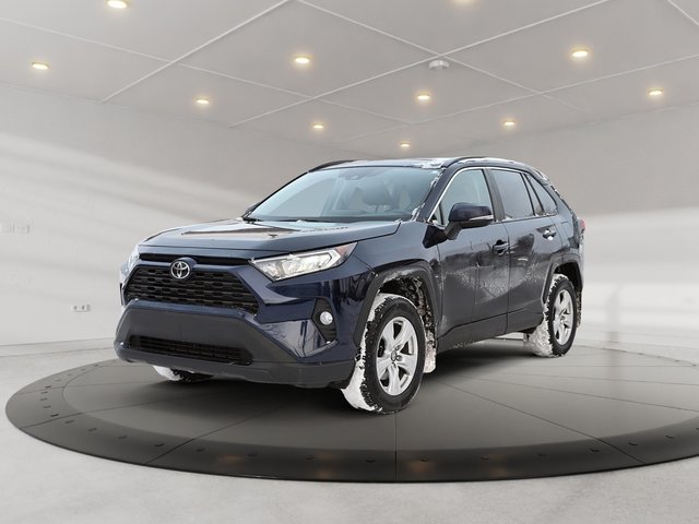Toyota RAV4 XLE AWD TOIT OUVRANT VOLANT / SIEGES CHAUFFANTS 2021