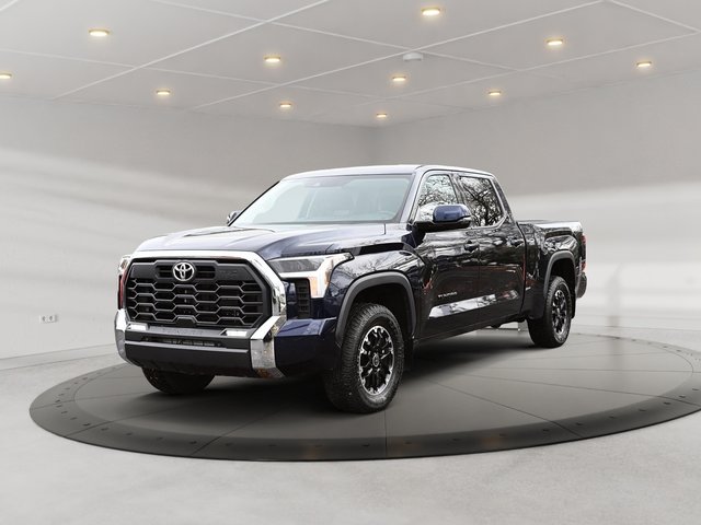 Toyota Tundra SR5 +21746KM + LONGUE BOITE 2023