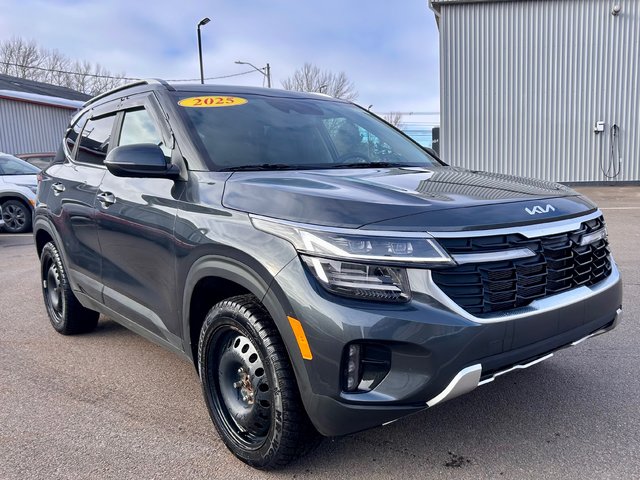 2025 Kia Seltos EX AWD