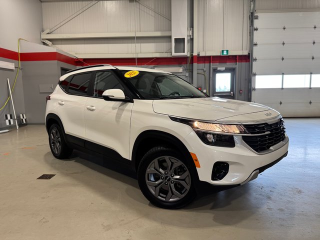 2025 Kia Seltos LX AWD