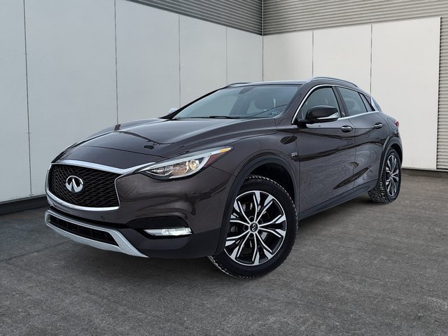 QX30