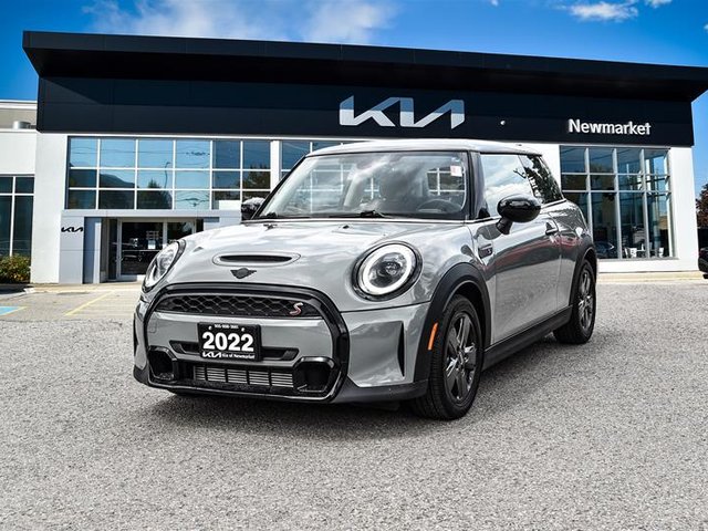 2022 MINI 3 Door