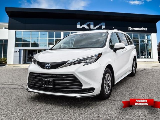 2025 Toyota Sienna Hybrid