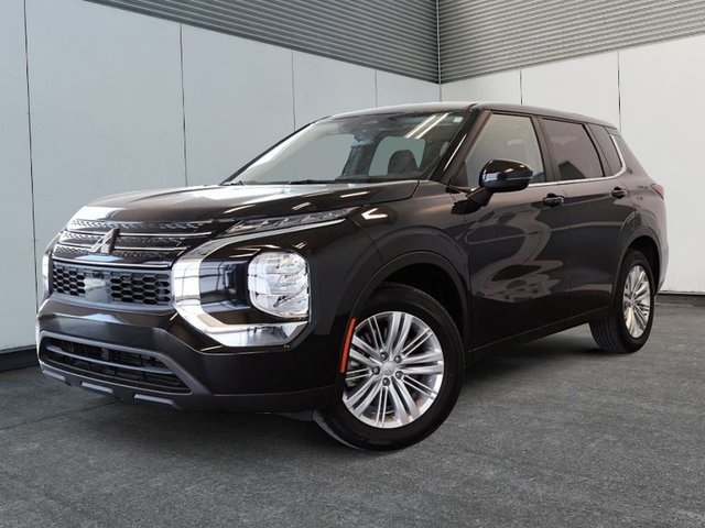 Mitsubishi Outlander  2022