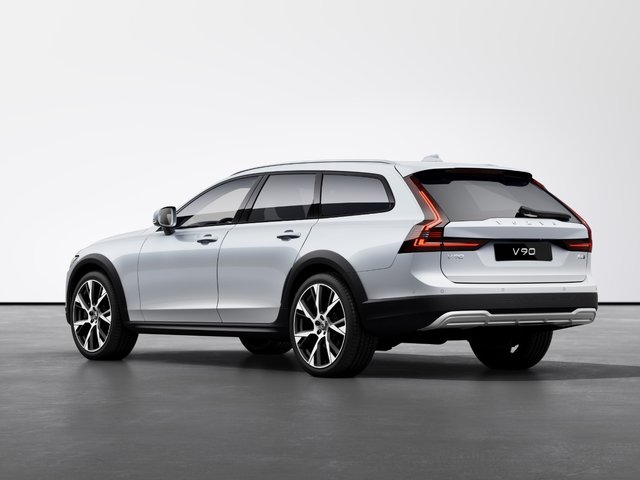 V90 Cross Country