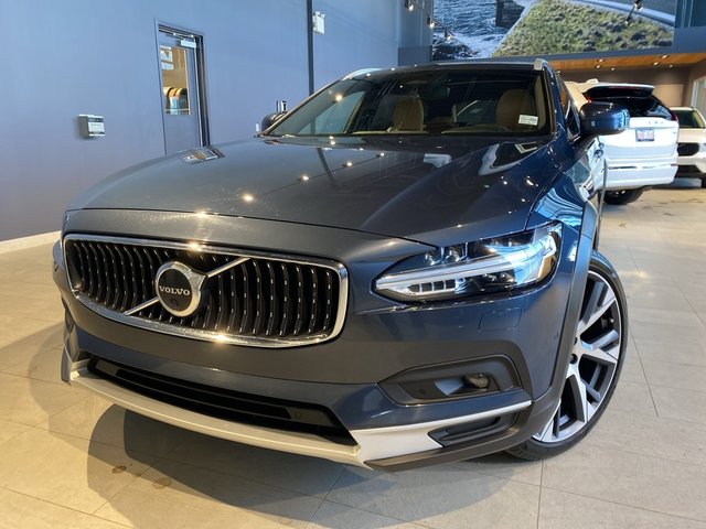 V90 Cross Country