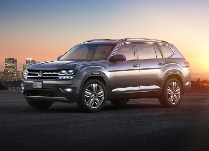 Honda Pilot Touring 2017 VS VW Atlas 2018 Execline 3.6 FSI à Blainville