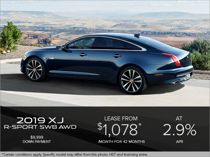 The 2019 Jaguar XJ R-SPORT SWB AWD