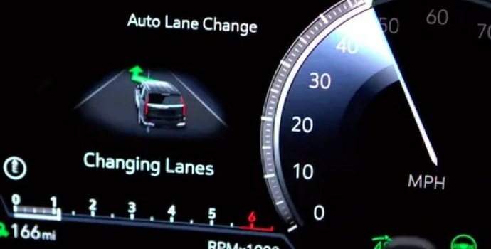 How To Experience Hands-Free Driving With Super Cruise