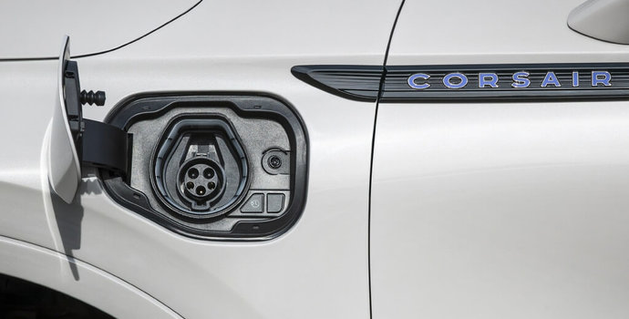 Why Hybrids Are The Future Of Driving