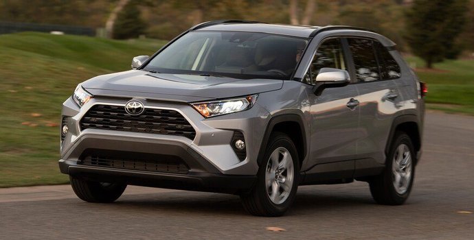 Benefits Of Buying A Pre-Owned Toyota RAV4