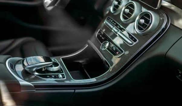 Mercedes-Benz Hacks: Get the Inside Track on the Tech and How to Use It