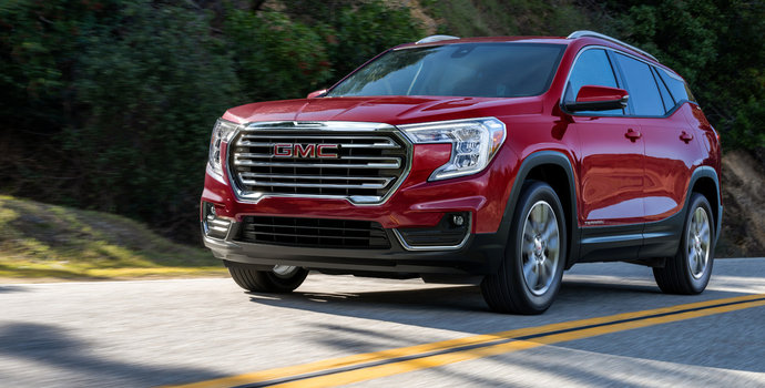 2024 Chevrolet Equinox and 2024 GMC Terrain: Similarities and Key Differences