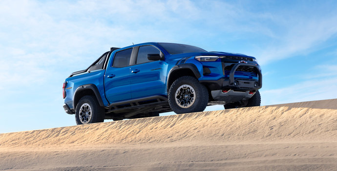 Should You Buy a 2024 GMC Canyon or a 2024 Chevrolet Colorado?