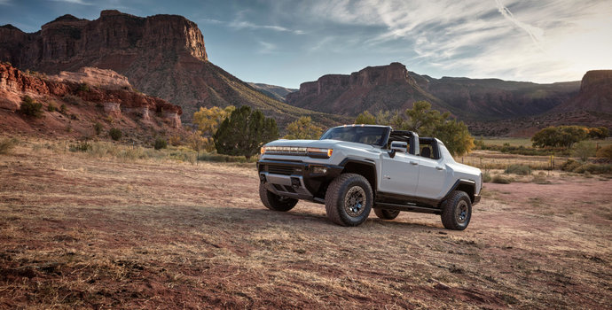 5 Things the GMC Hummer EV Does That You Won't Find on Any Other EV