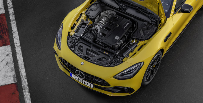 Your Guide to the Mercedes-Benz Maintenance Schedule and Prepaid Maintenance Plans