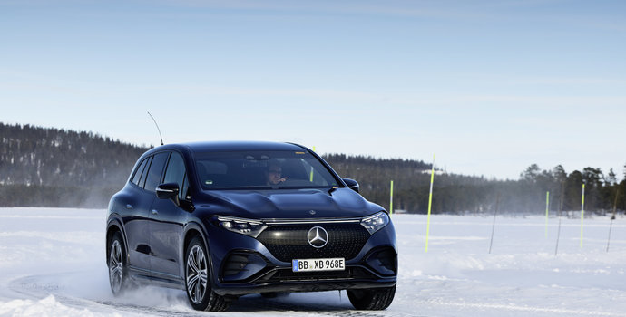How to Select the Best Winter Tires for Your Mercedes-Benz