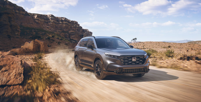 2025 Honda CR-V vs. CR-V Hybrid: How Much Will You Save at the Pump?