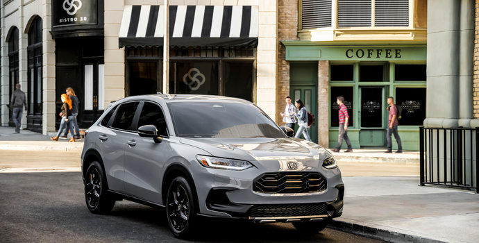 What Makes the 2025 Honda HR-V So Popular with Young Families?