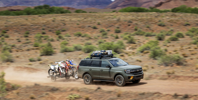 The Best New 2025 SUVs for Towing a Camper this Summer in Ontario