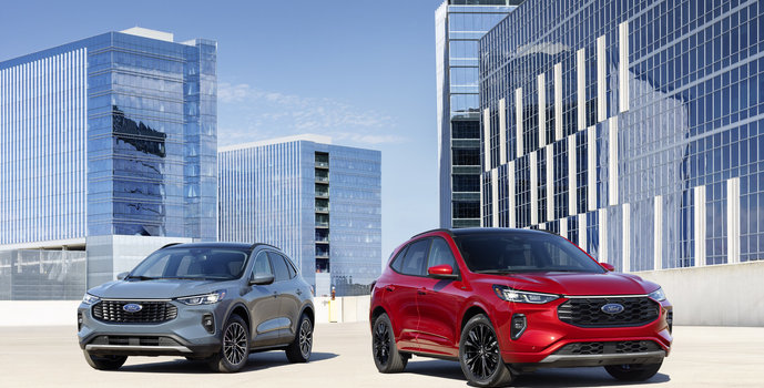 Comparing Fuel Costs of the 2025 Ford Escape and the 2025 Ford Escape Plug-In Hybrid