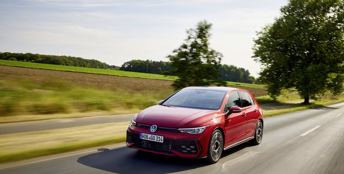 2025 Volkswagen Jetta GLI vs 2025 Volkswagen GTI: 10 Things to Know