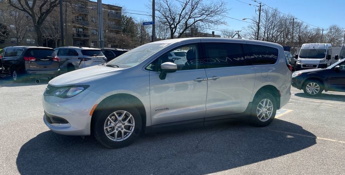 Side-Entry vs. Rear-Entry Wheelchair Vans: Which One Works Best for Ontario Roads and Parking Spots?