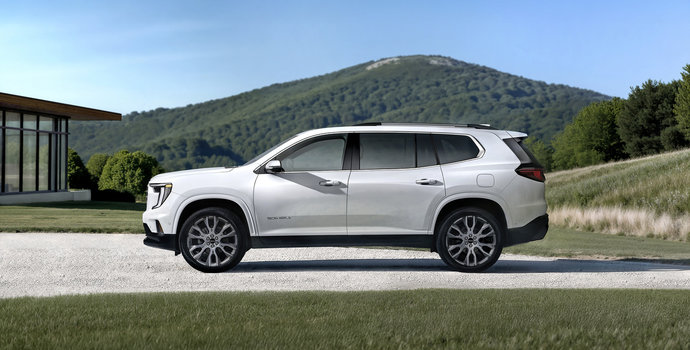 2026 GMC Acadia Buying Guide: Denali Ultimate Deep Dive