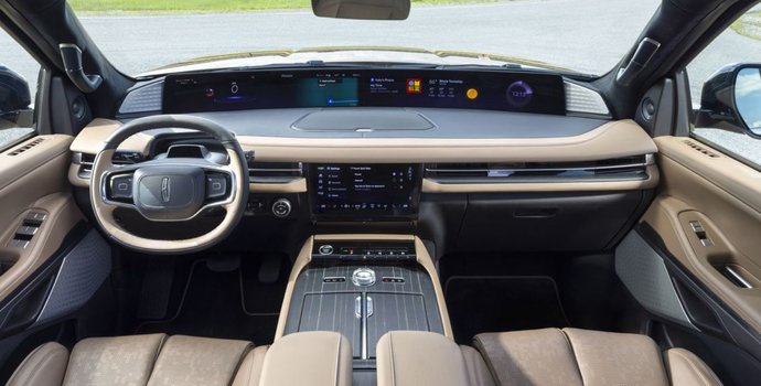The 2026 Lincoln Navigator: 5 Luxury Features That Elevate the Full-Size SUV Experience