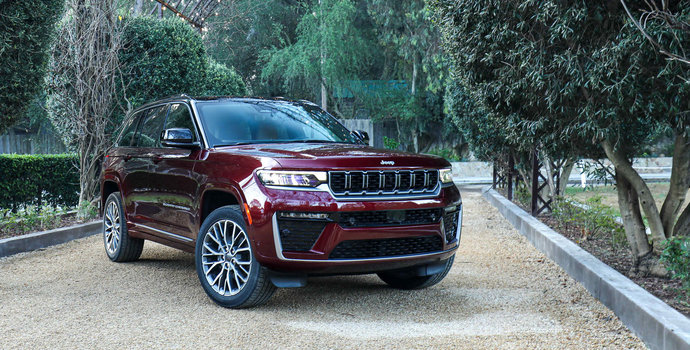 What to Expect From the 2026 Jeep Cherokee and Grand Cherokee