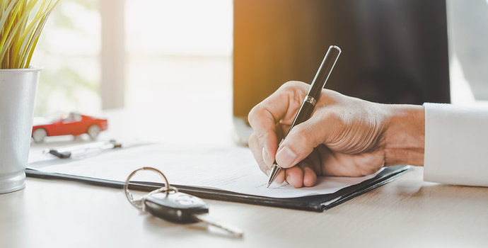 10 Things to Look for When Buying Your First Pre-Owned Vehicle