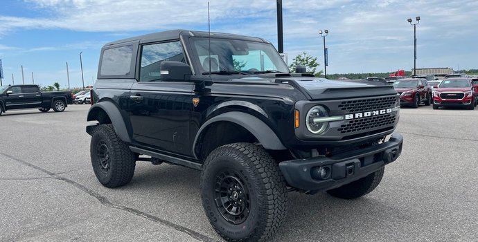 7 Best Used AWD SUVs for Fall Hiking Trips Near Barrie