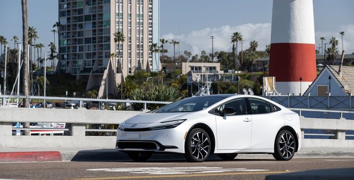 Best Tires for Toyota Hybrids and EVs: An Ontario Owner’s Guide