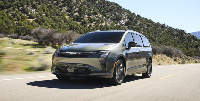 2027 Chrysler Pacifica: Canada’s Favourite Minivan Gets Key Improvements