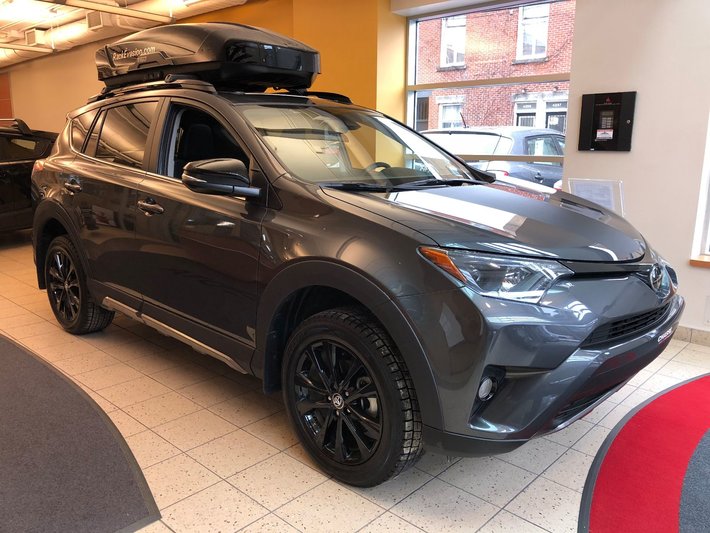 2018 Toyota Rav4 Xle Edition Trail Tow Package 3500lbs Used For Sale In Montreal Chasse Toyota