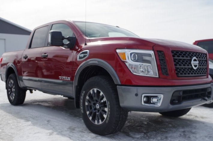 2017 nissan titan pro 4x for sale