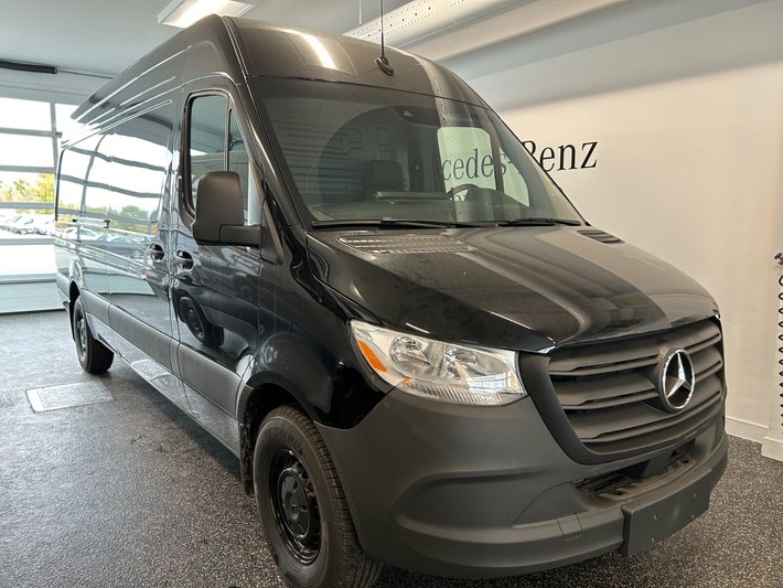 2024 Mercedes-Benz Sprinter 2500 170 Wheelbase High Roof RWD