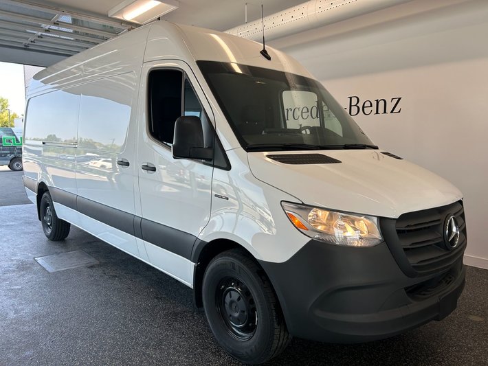 2024 Mercedes-Benz Sprinter ESprinter Cargo Van 2500 High Roof 170 RWD