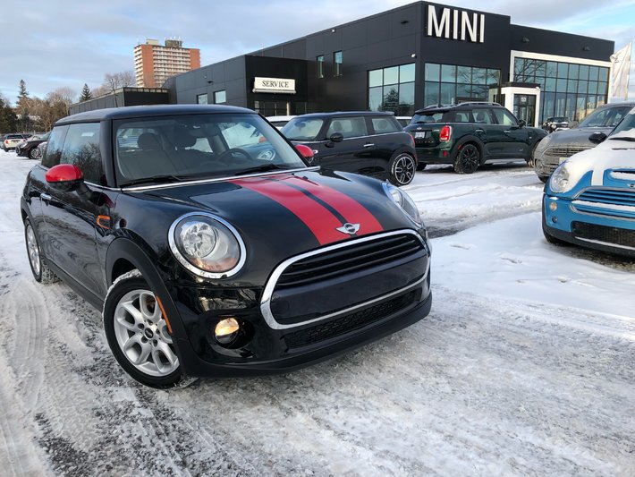 2017 Mini Cooper Jcw Look Roof Leatherette Heated Seats 6mt D