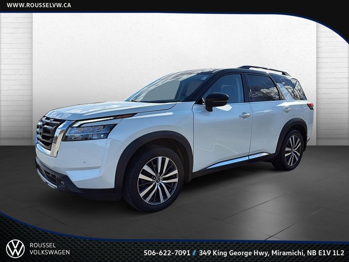 2022 Nissan Pathfinder Platinum