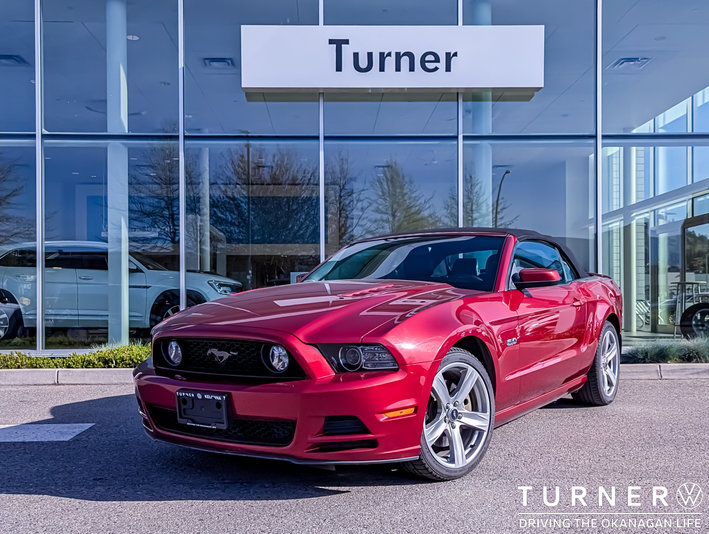 2014 Ford Mustang GT CONVERTIBLE / 5.0L V8 ENGINE / FUN TO DRIVE!