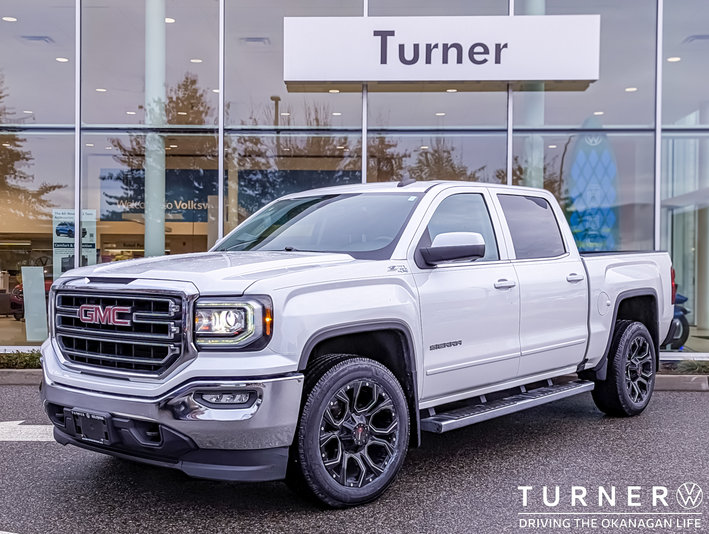 2018 GMC Sierra 1500 SLE 4x4 / UPGRADED RIMS / EASY DROP TAILGATE / 6 SEATER