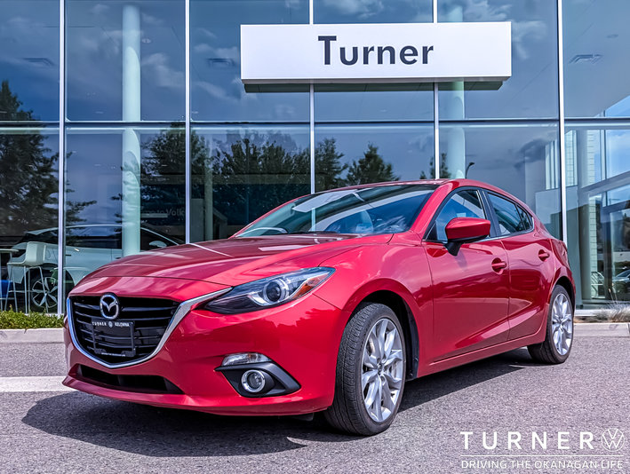 2016 Mazda Mazda3 GT LOADED / BOSE SOUND SYSTEM / LOW KILOMETERS