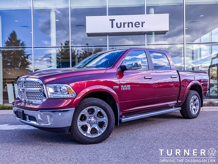 2018 Ram 1500 LARAMIE 5.7L Hemi VVT V8 Engine w/ Fuel Saver and 4X4 Drivetrain