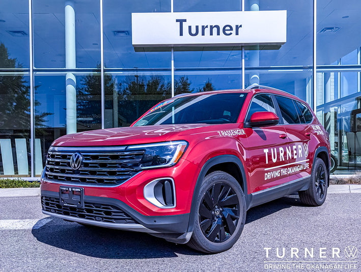 2024 Volkswagen Atlas HIGHLINE Former Demo Vehicle. Decals will be removed prior to final delivery.