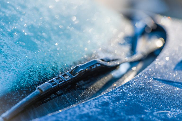 A few genuine Volvo accessories to protect your vehicle this winter