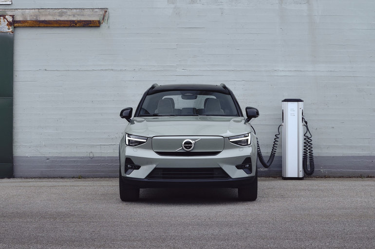 Discover the 2023 Volvo XC40 Recharge and its Many Features